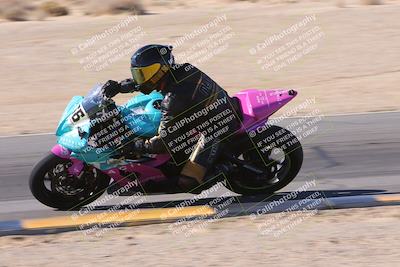 media/Dec-10-2023-SoCal Trackdays (Sun) [[0ce70f5433]]/Turn 9 Inside Set 2 (1115am)/